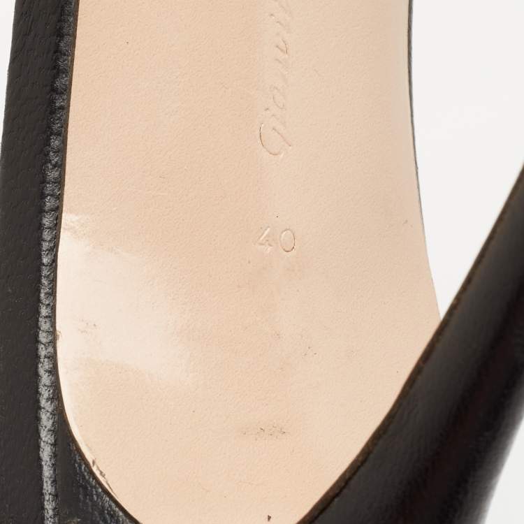 Pre Owned Gianvito Rossi Black Leather Portofino Ankle Strap Sandals Size 40