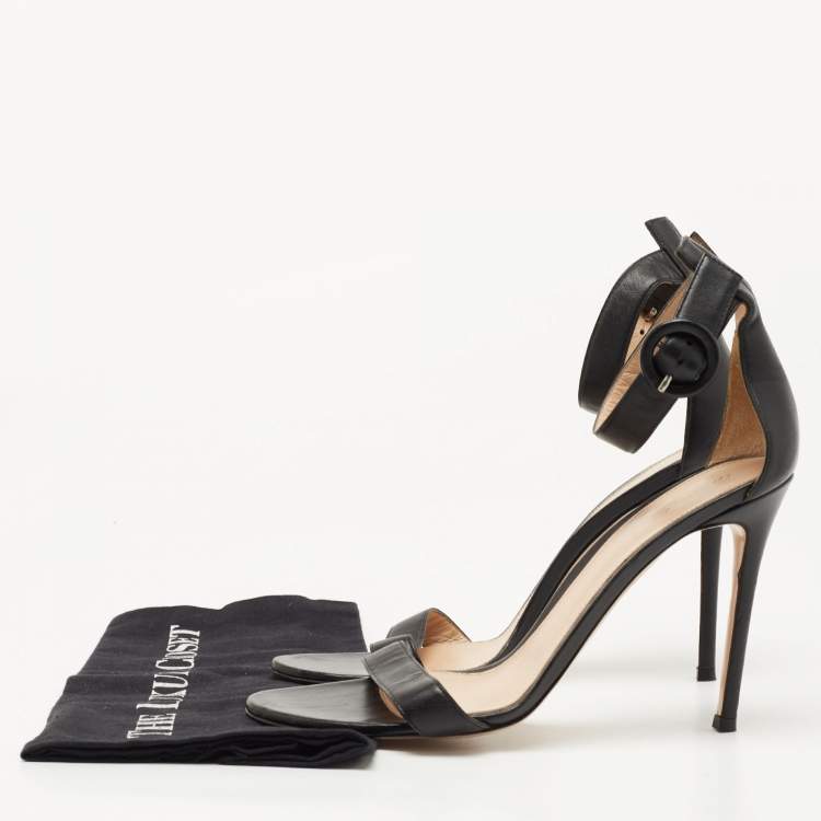 Pre Owned Gianvito Rossi Black Leather Portofino Ankle Strap Sandals Size 40