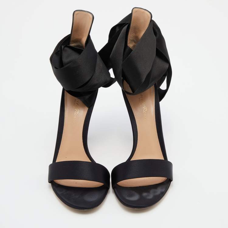 Pre Owned Gianvito Rossi Black Satin Gala Sandals Size 37.5