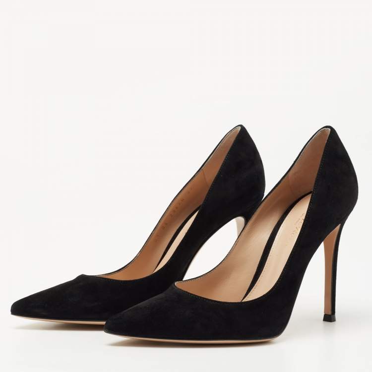 Pre Owned Gianvito Rossi Black Suede Gianvito Pumps Size 37