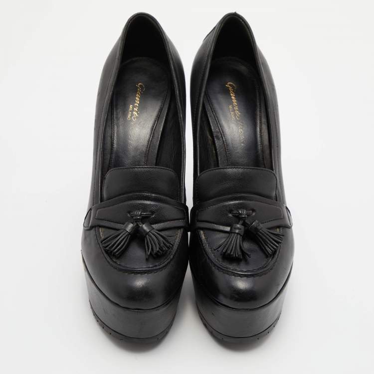 Pre Owned Gianvito Rossi Black Leather Tassel Wedge Pumps Size 37.5