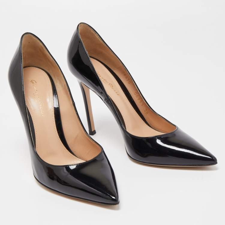 Pre Owned Gianvito Rossi Black Patent Leather Pointed Toe Pumps Size 38
