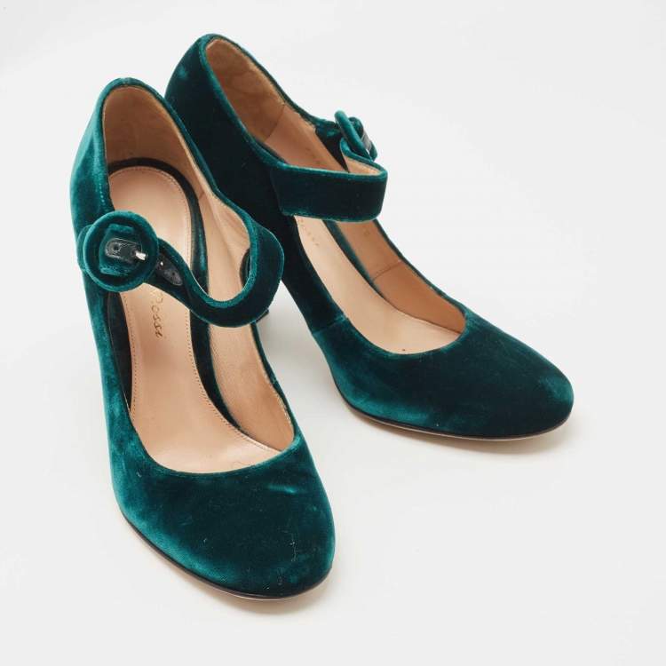 Pre Owned Gianvito Rossi Green Velvet Lorraine Mary Jane Pumps Size 36