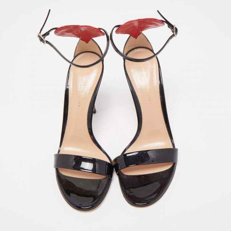 Pre Owned Gianvito Rossi Black Patent Ankle Strap Sandals Size 37.5