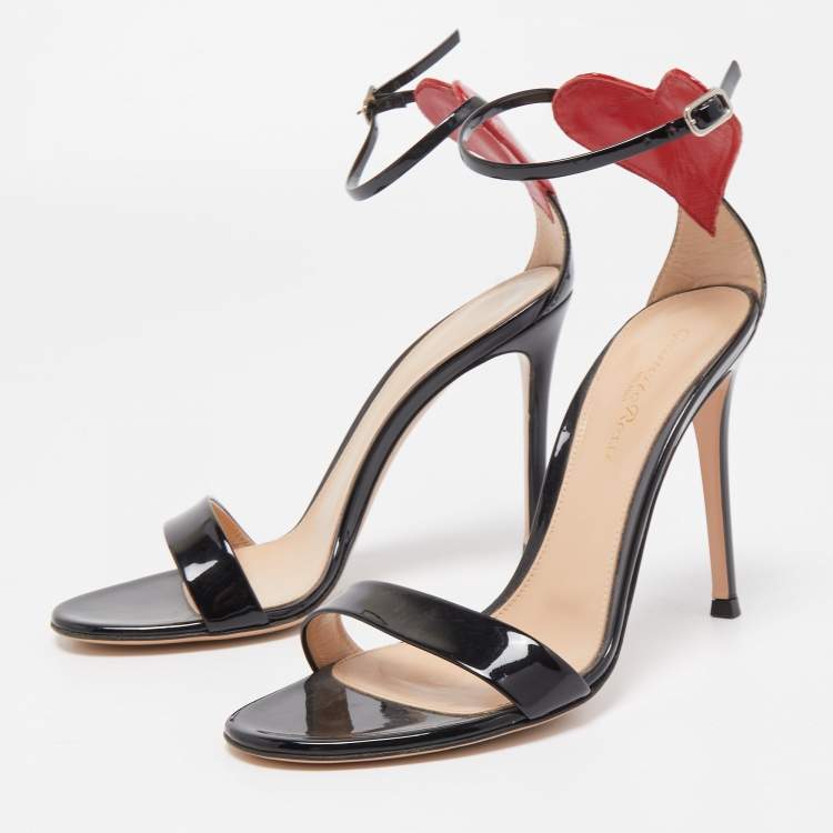 Pre Owned Gianvito Rossi Black Patent Ankle Strap Sandals Size 37.5