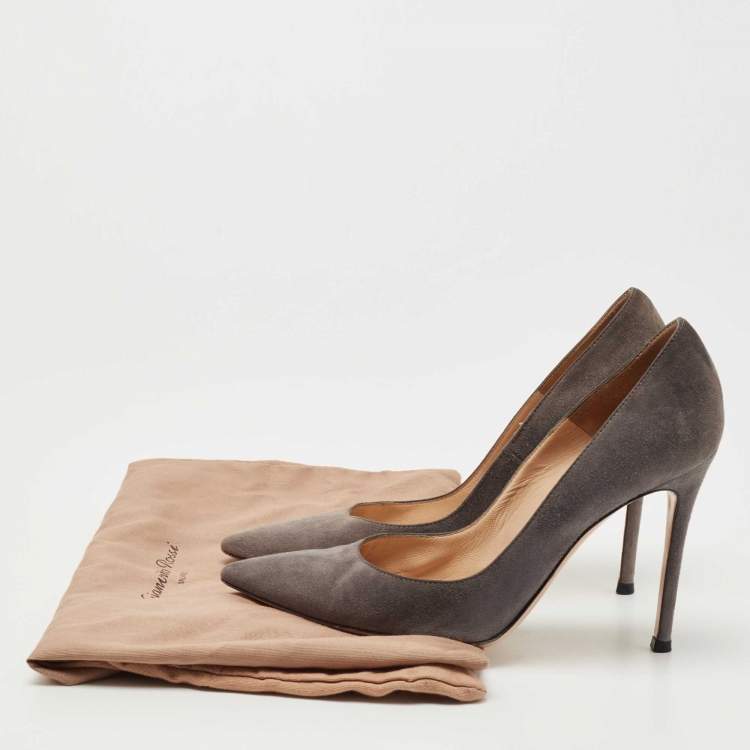 Pre Owned Gianvito Rossi Grey Suede  Gianvito 105 Pointed Toe Pumps Size 37