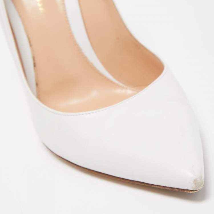 Pre Owned Gianvito Rossi White Leather Pointed Toe Pumps Size 39.5