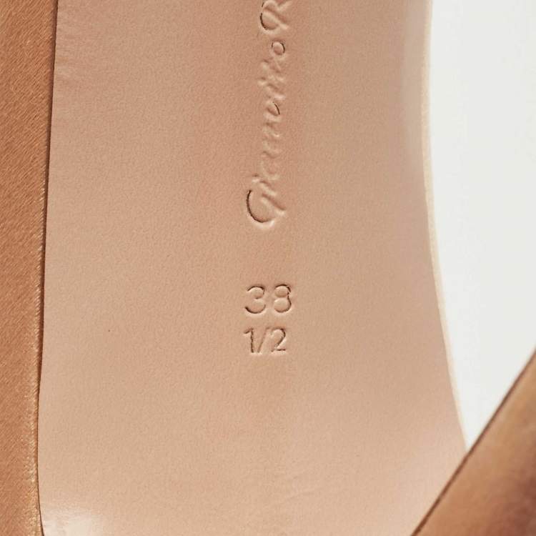 Pre Owned Gianvito Rossi Beige Satin Ankle Strap Sandals Size 38.5