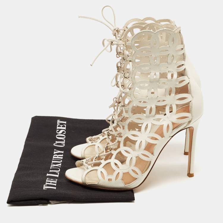 Pre Owned Gianvito Rossi White Cutout Leather Lace Up Peep Toe Sandals Size 38