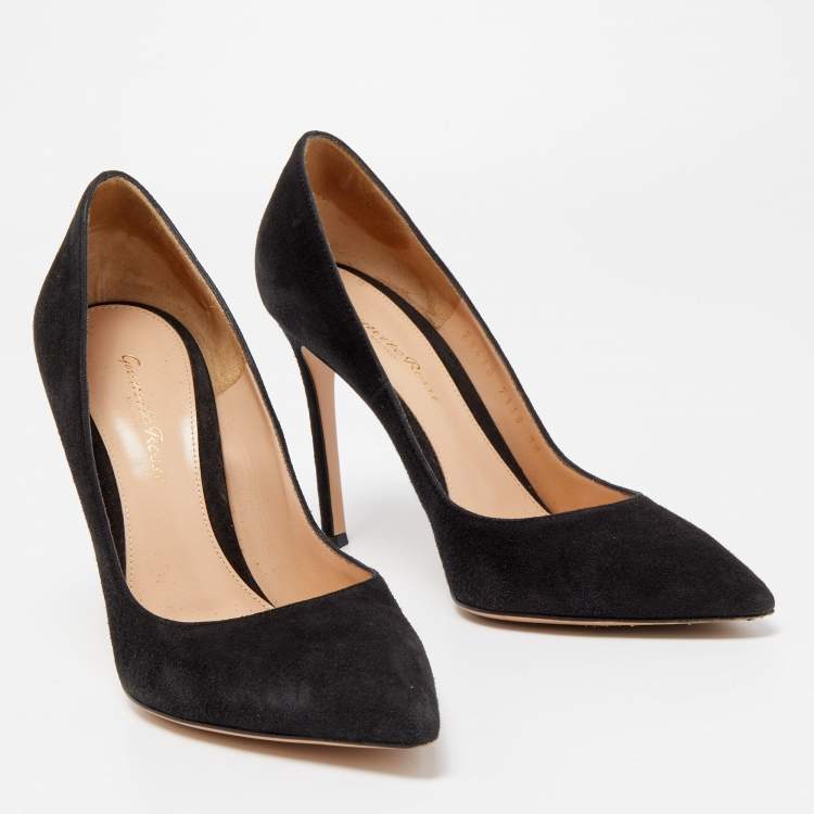 Pre Owned Gianvito Rossi Black Suede Gianvito Pumps Size 38