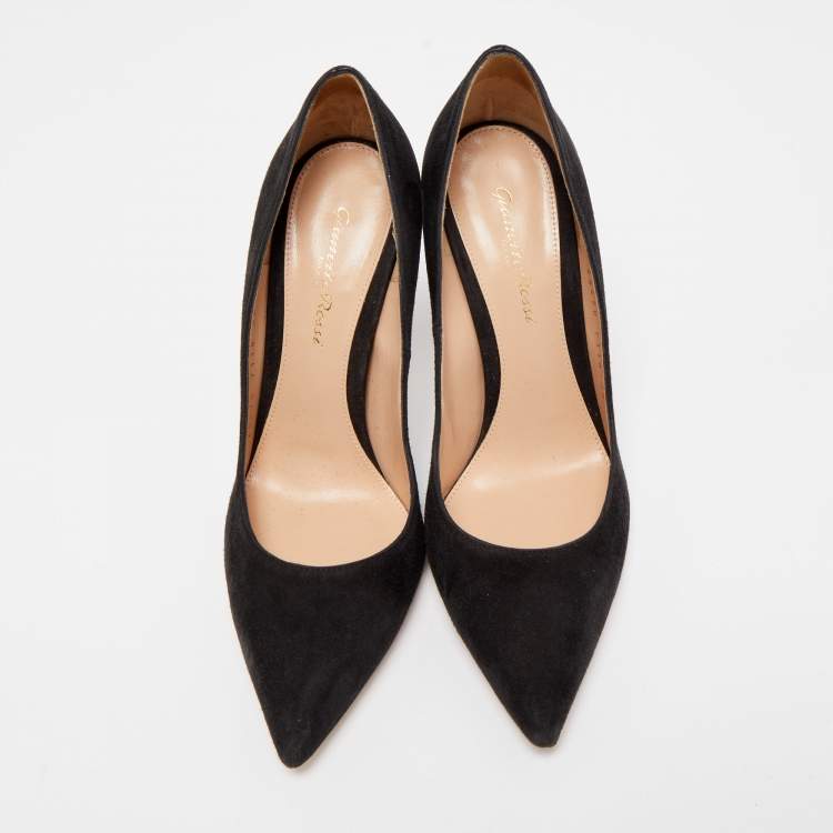 Pre Owned Gianvito Rossi Black Suede Gianvito Pumps Size 38