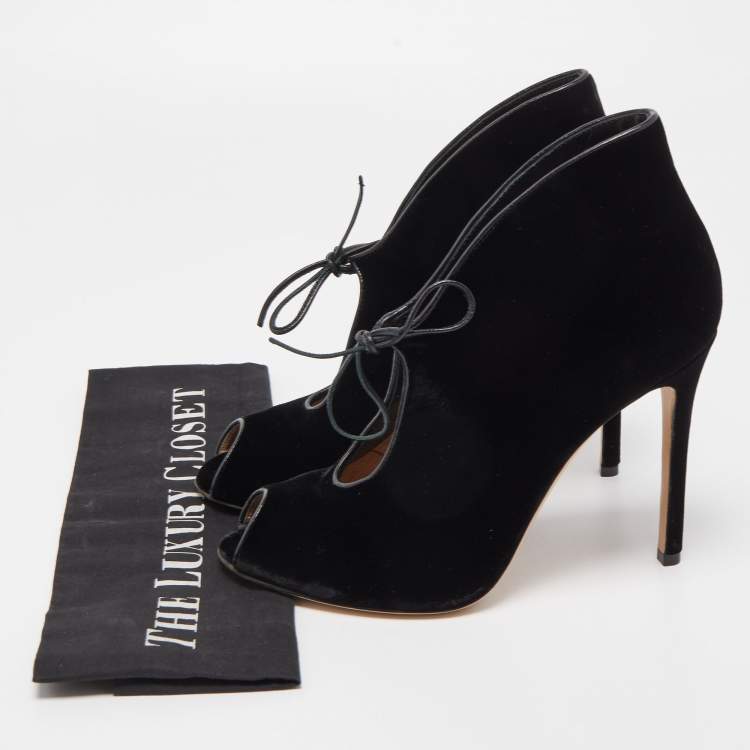 Pre Owned Gianvito Rossi Black Velvet Open Toe Booties Size 38