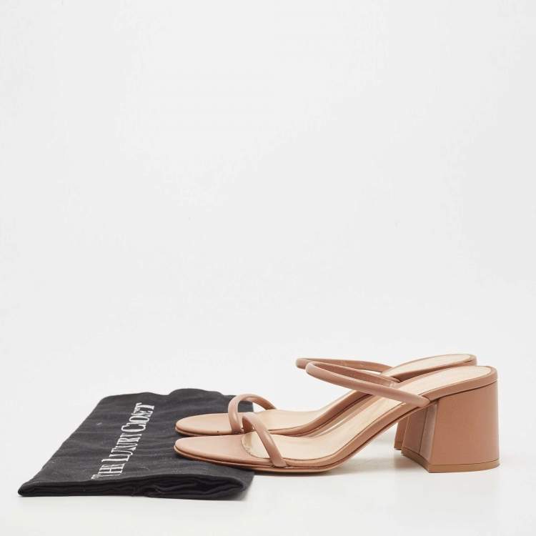 Pre Owned Gianvito Rossi Beige Leather Block Heel Slide Sandals Size 36