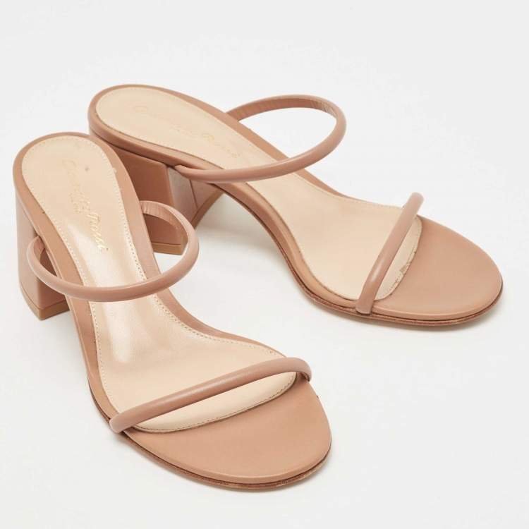 Pre Owned Gianvito Rossi Beige Leather Block Heel Slide Sandals Size 36