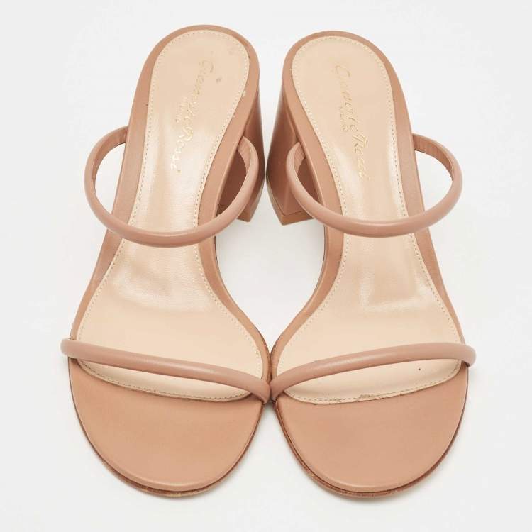 Pre Owned Gianvito Rossi Beige Leather Block Heel Slide Sandals Size 36