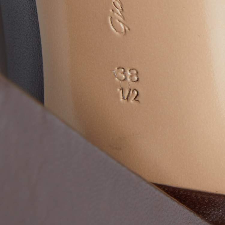 Pre Owned Gianvito Rossi Brown Leather Loafer Pumps Size 38.5