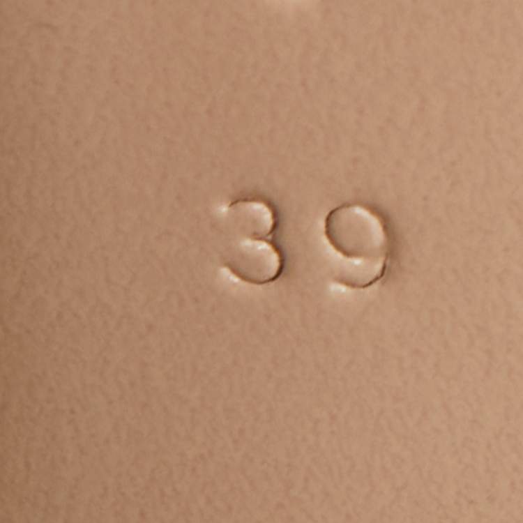 Pre Owned Gianvito Rossi Black Suede Block Heel Ankle Strap Sandals Size 39