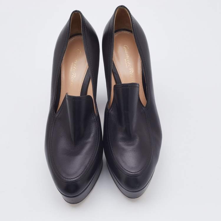 مملوكة مسبقًا Gianvito Rossi Black Leather Block Heel Loafer Pumps Size 38.5