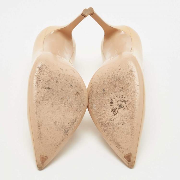 Pre Owned Gianvito Rossi Beige Patent Leather Pointed Toe Pumps Size 38