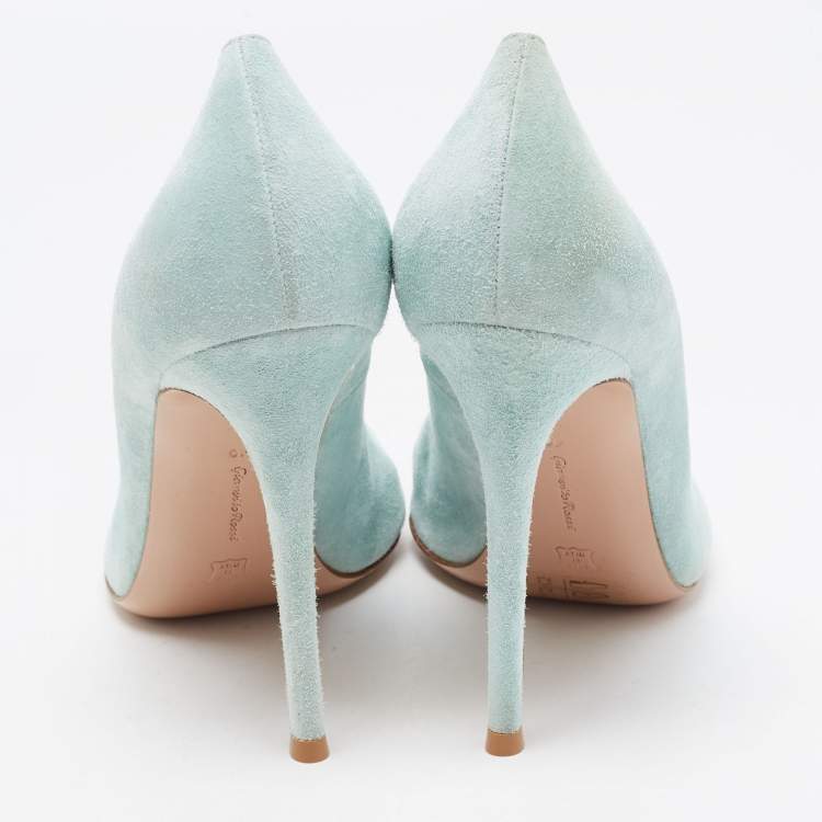 Pre Owned Gianvito Rossi Blue Suede Gianvito 105 Pumps Size 40