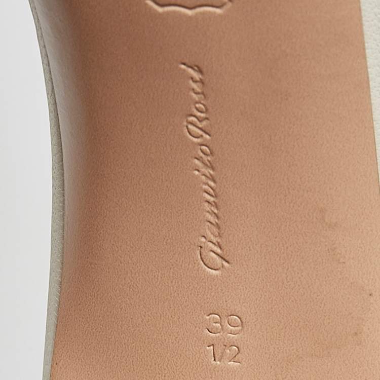 Pre Owned Gianvito Rossi Off White Leather Portofino Sandals Size 39.5