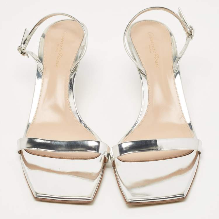 Pre Owned Gianvito Rossi Silver Leather Ankle Strap Sandals Size 41.5