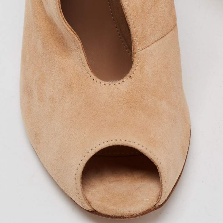 Pre Owned Gianvito Rossi Beige Suede Vamp Boots Size 38.5