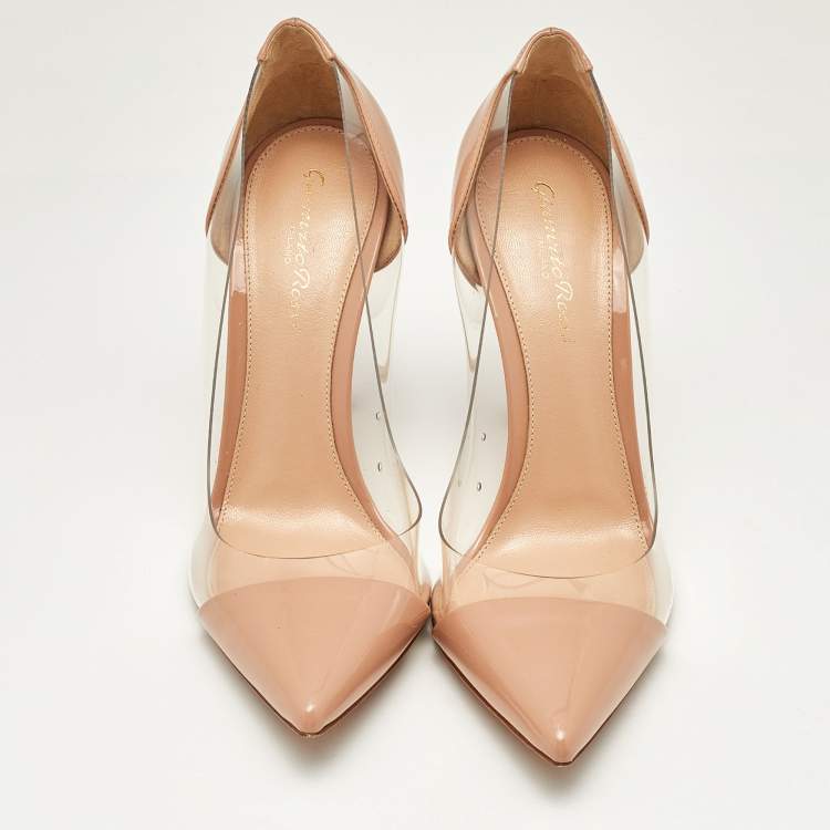 مملوكة مسبقًا Gianvito Rossi Beige Patent Leather and PVC Plexi Pumps Size 37