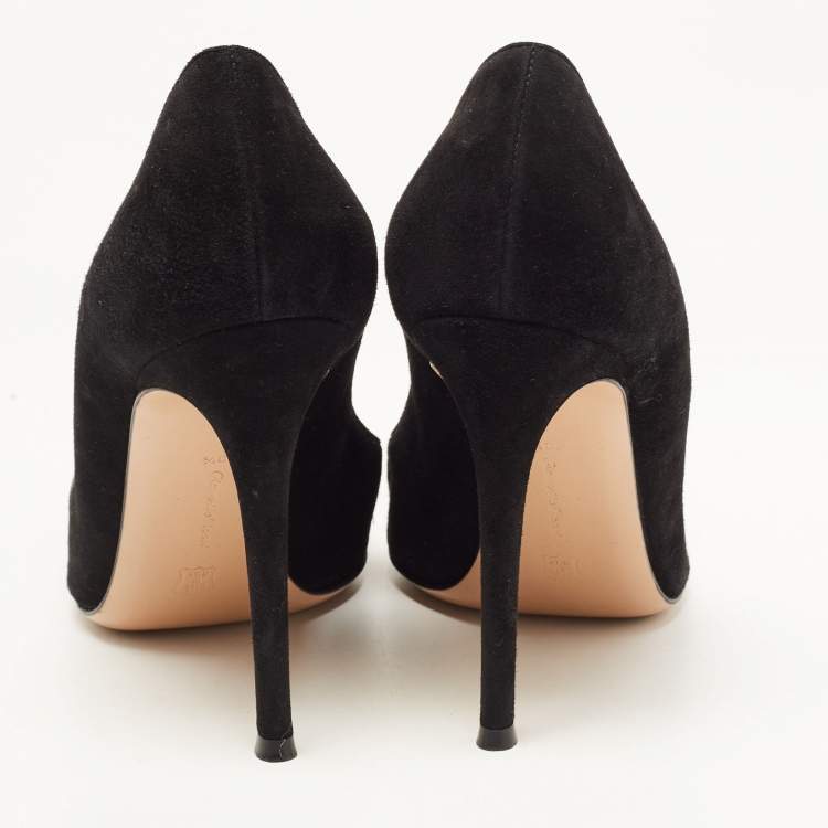 Pre Owned Gianvito Rossi Black Suede Gianvito Pumps Size 40.5