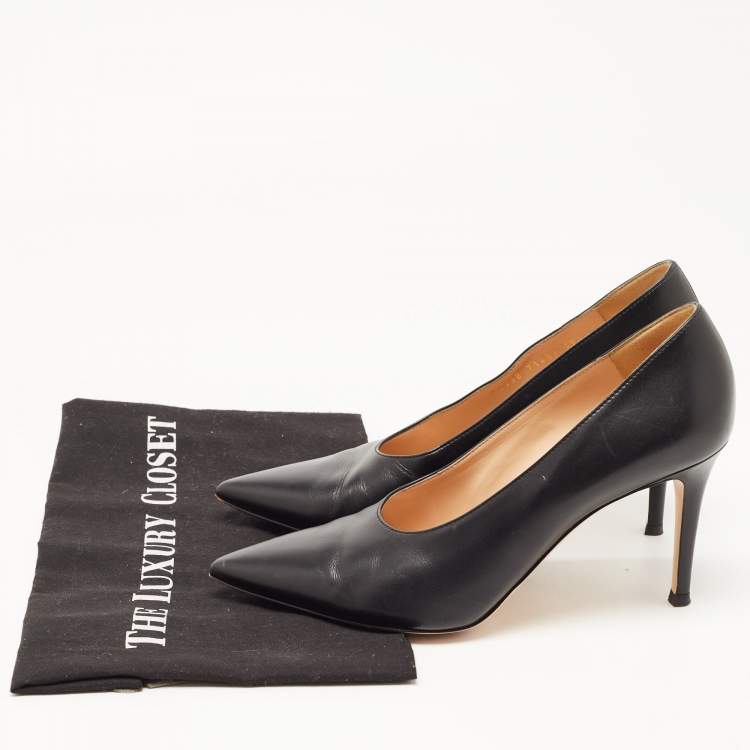 Pre Owned Gianvito Rossi Black Leather Gianvito Pumps Size 38.5