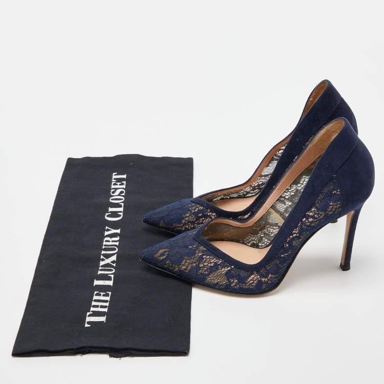 Pre Owned Gianvito Rossi Navy Blue Lace and Suede Pumps Size 36