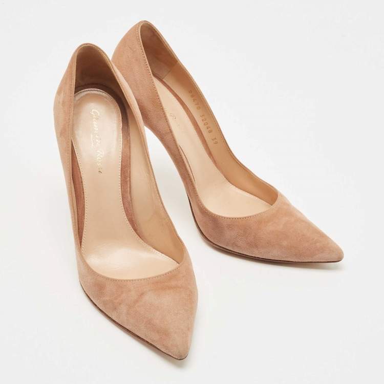 Pre Owned Gianvito Rossi Beige Suede Gianvito 105 Pointed Toe Pumps Size 39