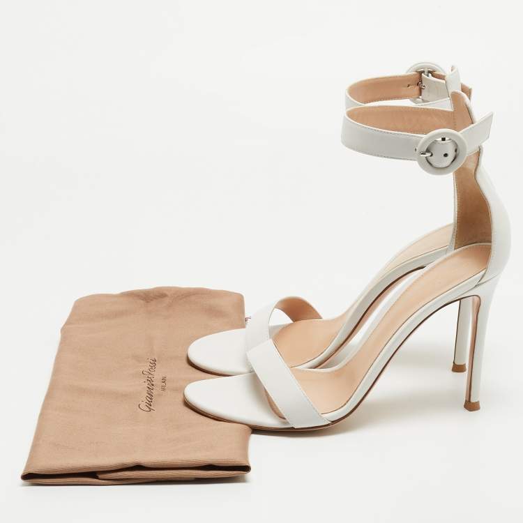 Pre Owned Gianvito Rossi White Leather Portofino Ankle Strap Sandals Size 38