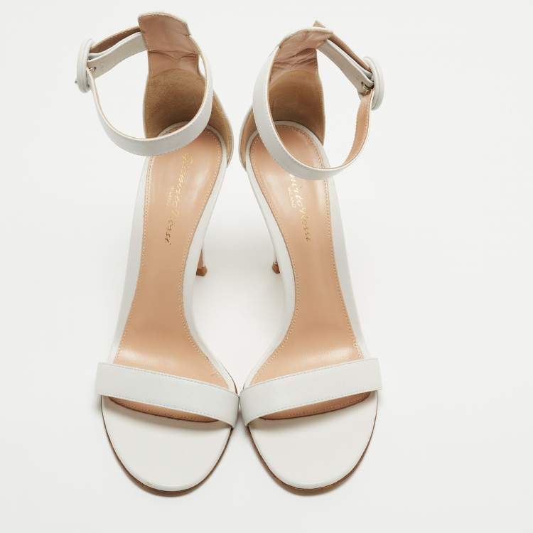 Pre Owned Gianvito Rossi White Leather Portofino Ankle Strap Sandals Size 38