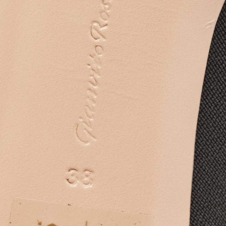 Pre Owned Gianvito Rossi Black Patent Leather Ankle Booties Size 38