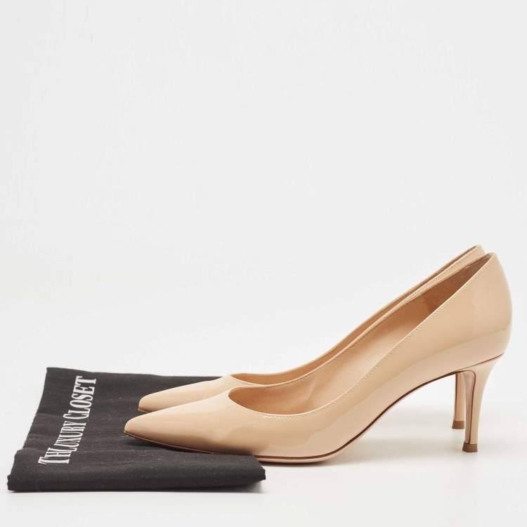 Pre Owned Gianvito Rossi Beige Patent Gianvito Pointed Toe Pumps Size 38