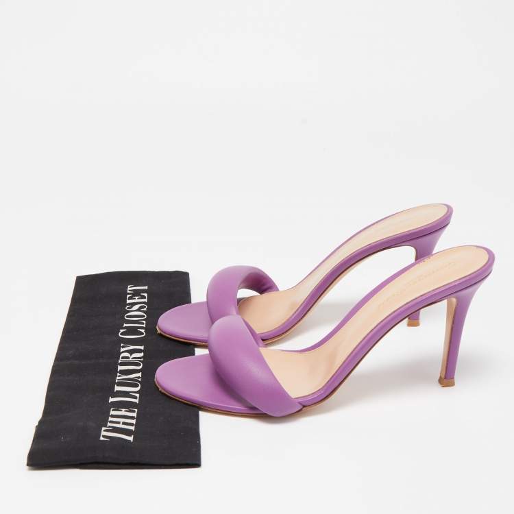 مملوكة مسبقًا Gianvito Rossi Purple Leather Bijoux Slides Size 38