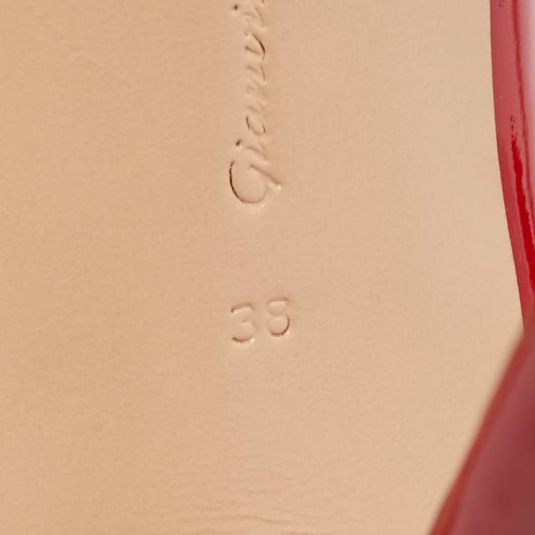 Pre Owned Gianvito Rossi Red Patent Leather Pointed Toe Pumps Size 38