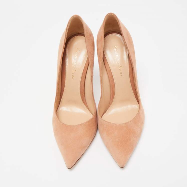 Pre Owned Gianvito Rossi Beige Suede Gianvito 105 Pumps Size 38
