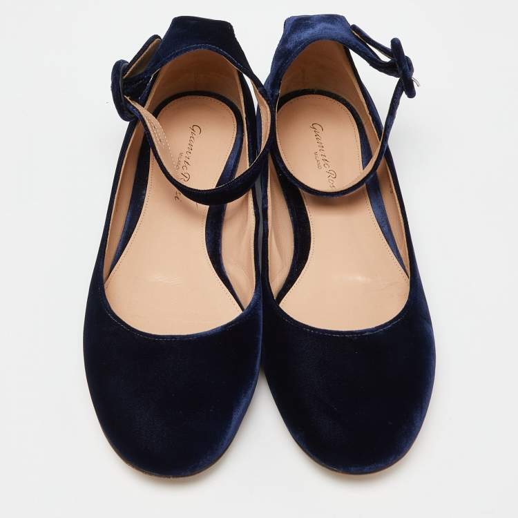 Pre Owned Gianvito Rossi Blue Velvet Ankle Strap Ballet Flats Size 39