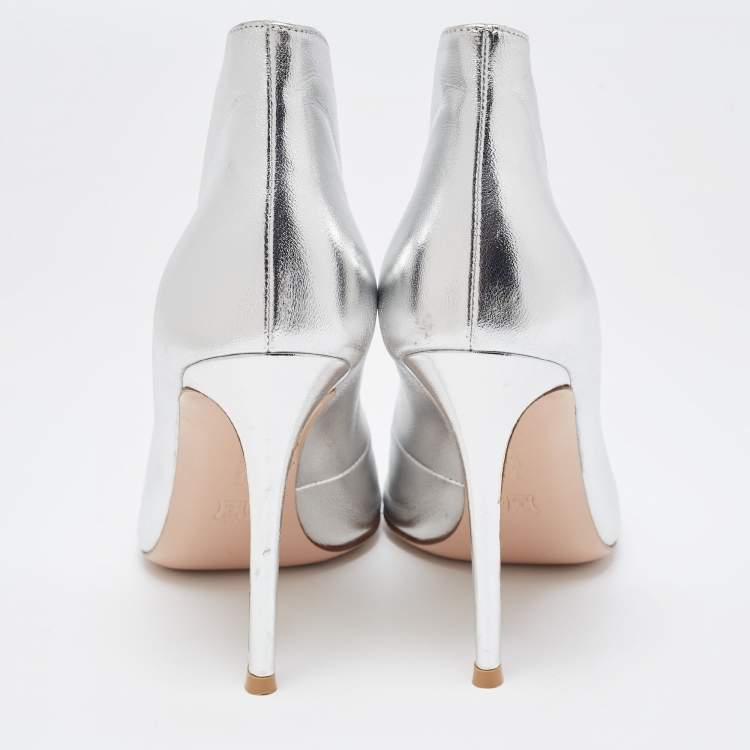 Pre Owned Gianvito Rossi Silver Leather Vamp Booties Size 39