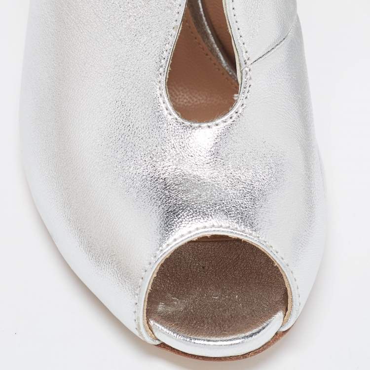 Pre Owned Gianvito Rossi Silver Leather Vamp Booties Size 39