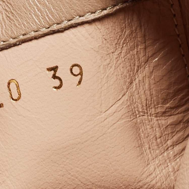 مملوكة مسبقًا Gianvito Rossi Beige Leather Ruched Cécile Ankle Boots Size 39