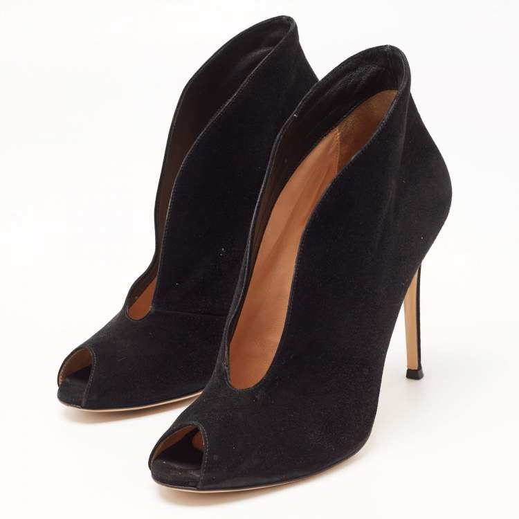 Pre Owned Gianvito Rossi Black Suede Vamp Peep Toe Ankle Booties Size 39