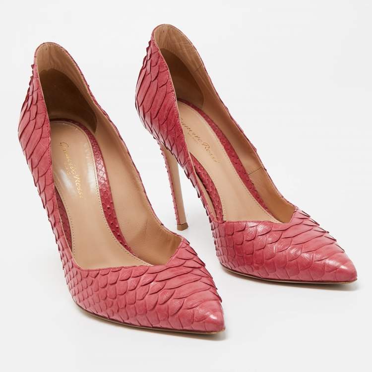 Pre Owned Gianvito Rossi Pink Python Leather Pointed Toe Pumps Size 39