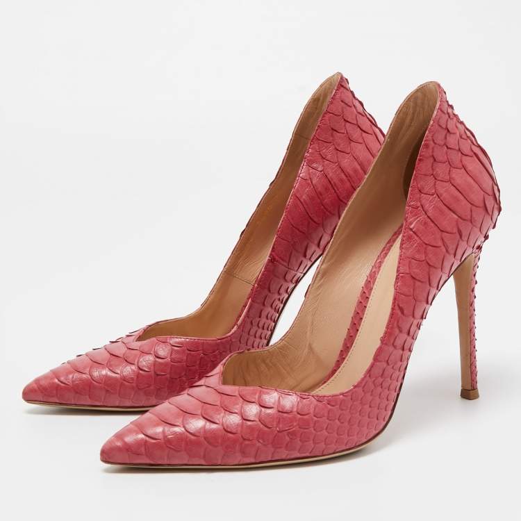 Pre Owned Gianvito Rossi Pink Python Leather Pointed Toe Pumps Size 39