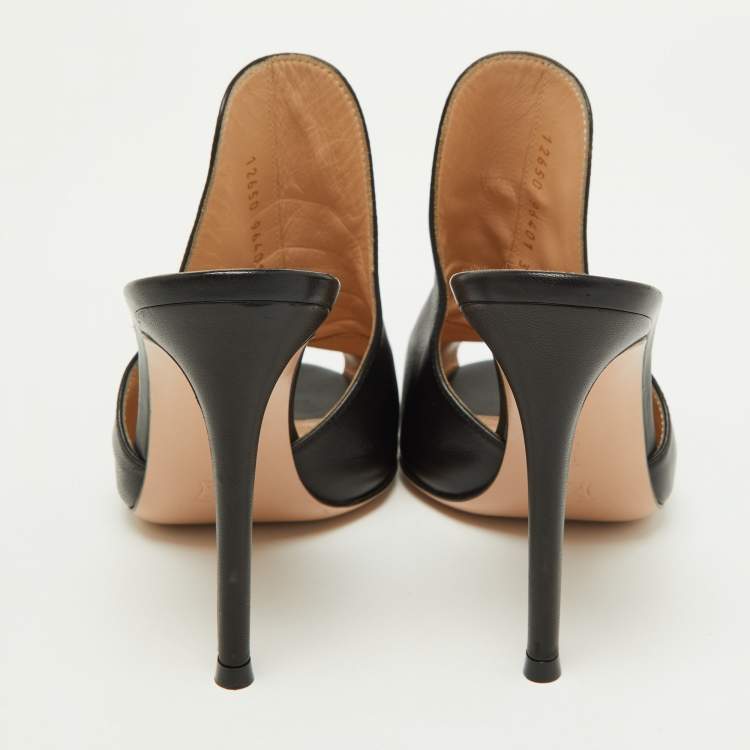 Pre Owned Gianvito Rossi Black Leather Alise Peep Toe Mules Size 37.5