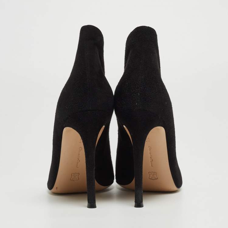 Pre Owned Gianvito Rossi Black Suede V-Neck Peep Toe Ankle Booties Size 37.5
