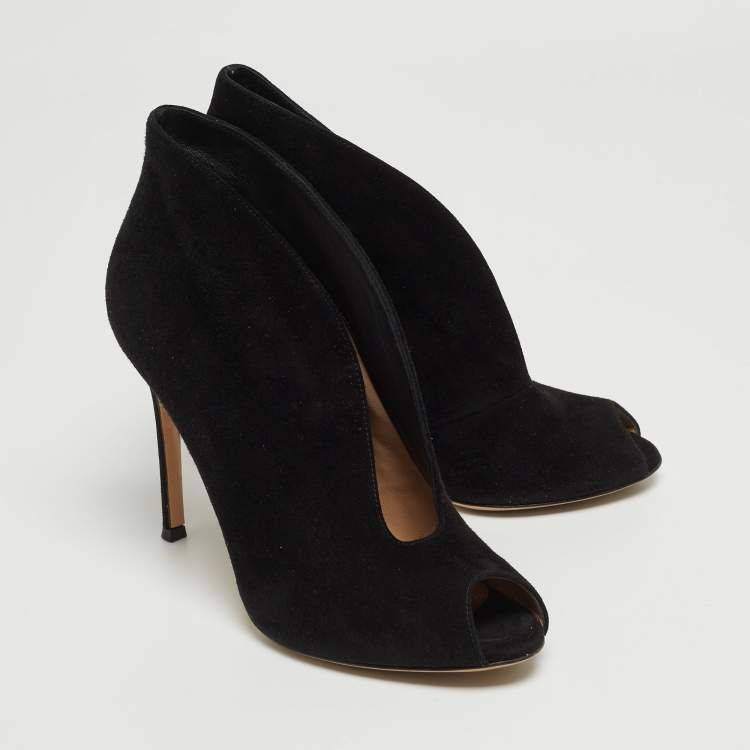 Pre Owned Gianvito Rossi Black Suede V-Neck Peep Toe Ankle Booties Size 37.5