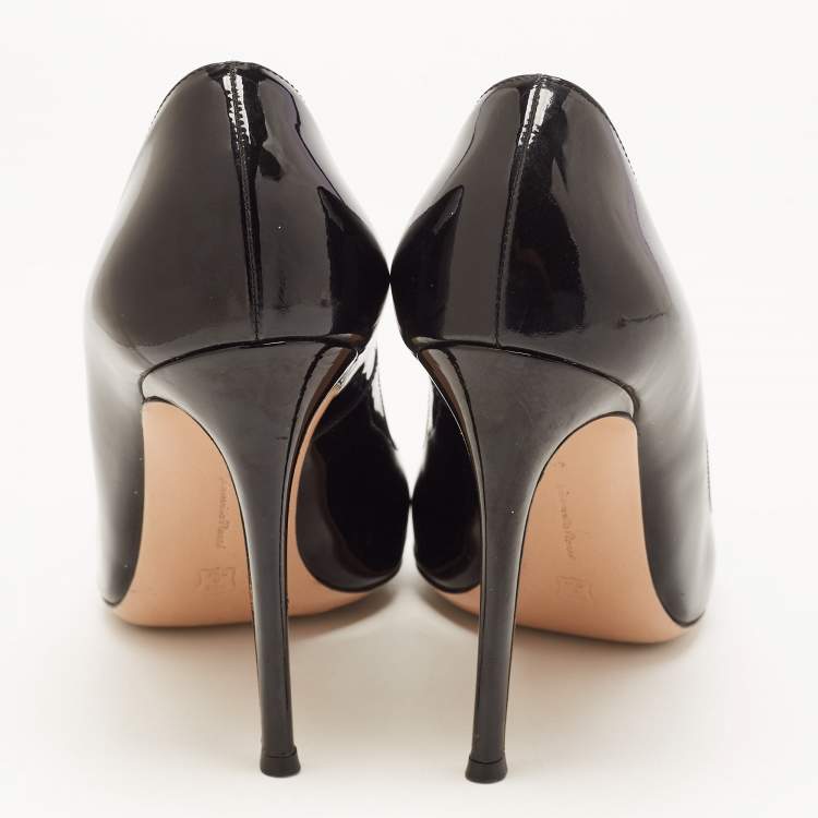 Pre Owned Gianvito Rossi Black Patent Leather Pointed Toe Pumps Size 40